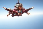 gal/Holidays_and_Trips/Oz_2002/Sky_Dive_Byron_Bay/_thb_oz2-24.jpg